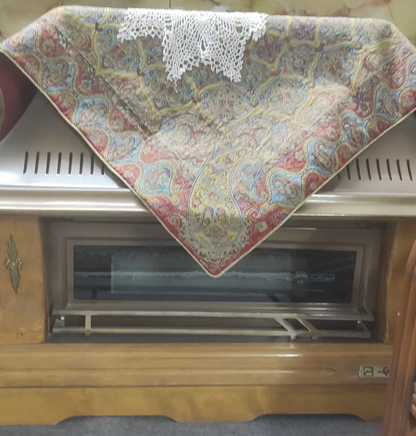 بخاری شومینه ای|بخاری، هیتر، شومینه|قزوین, |دیوار