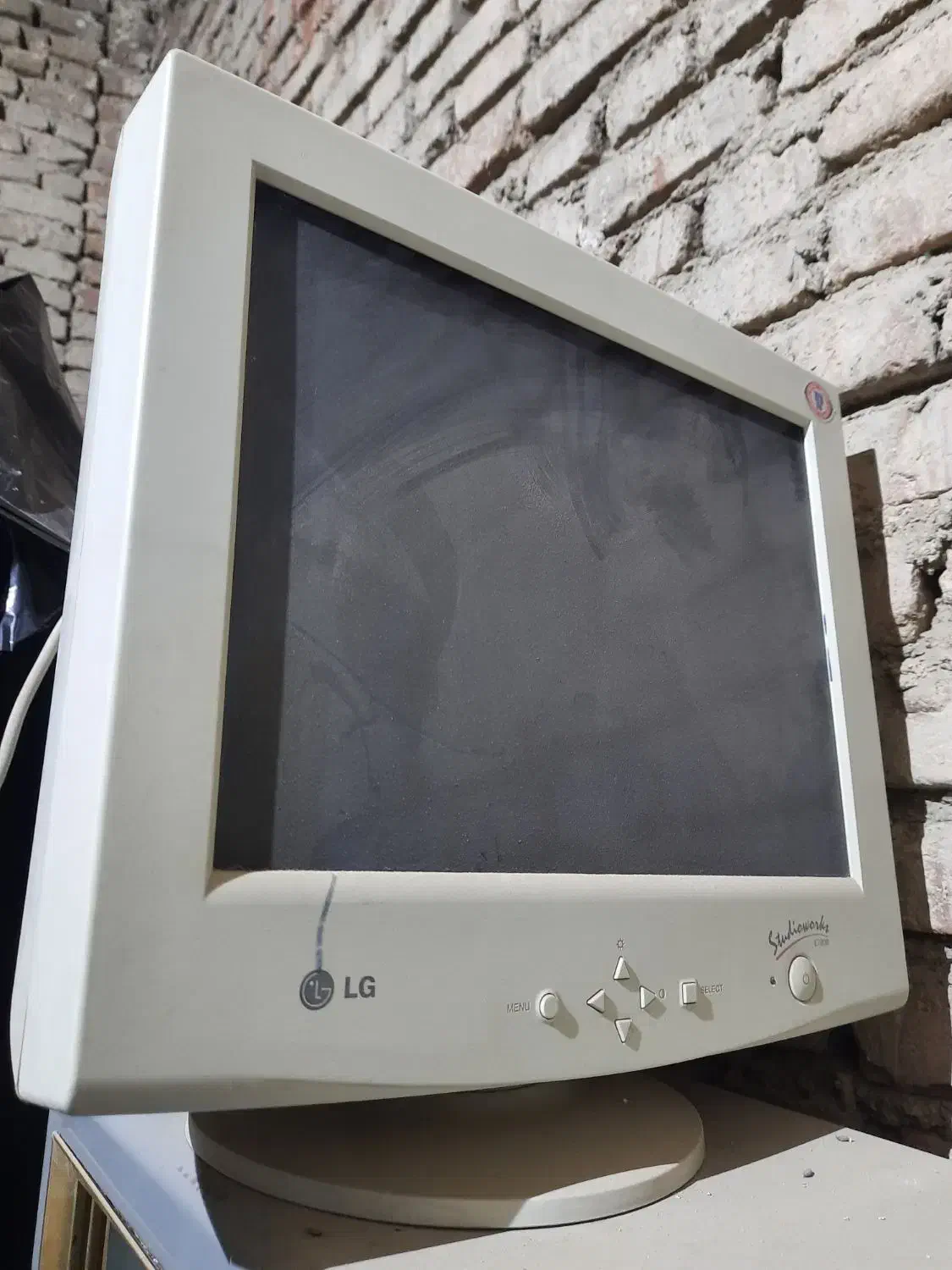 مانیتور کامپیوتر|قطعات و لوازم جانبی رایانه|الیگودرز, |دیوار