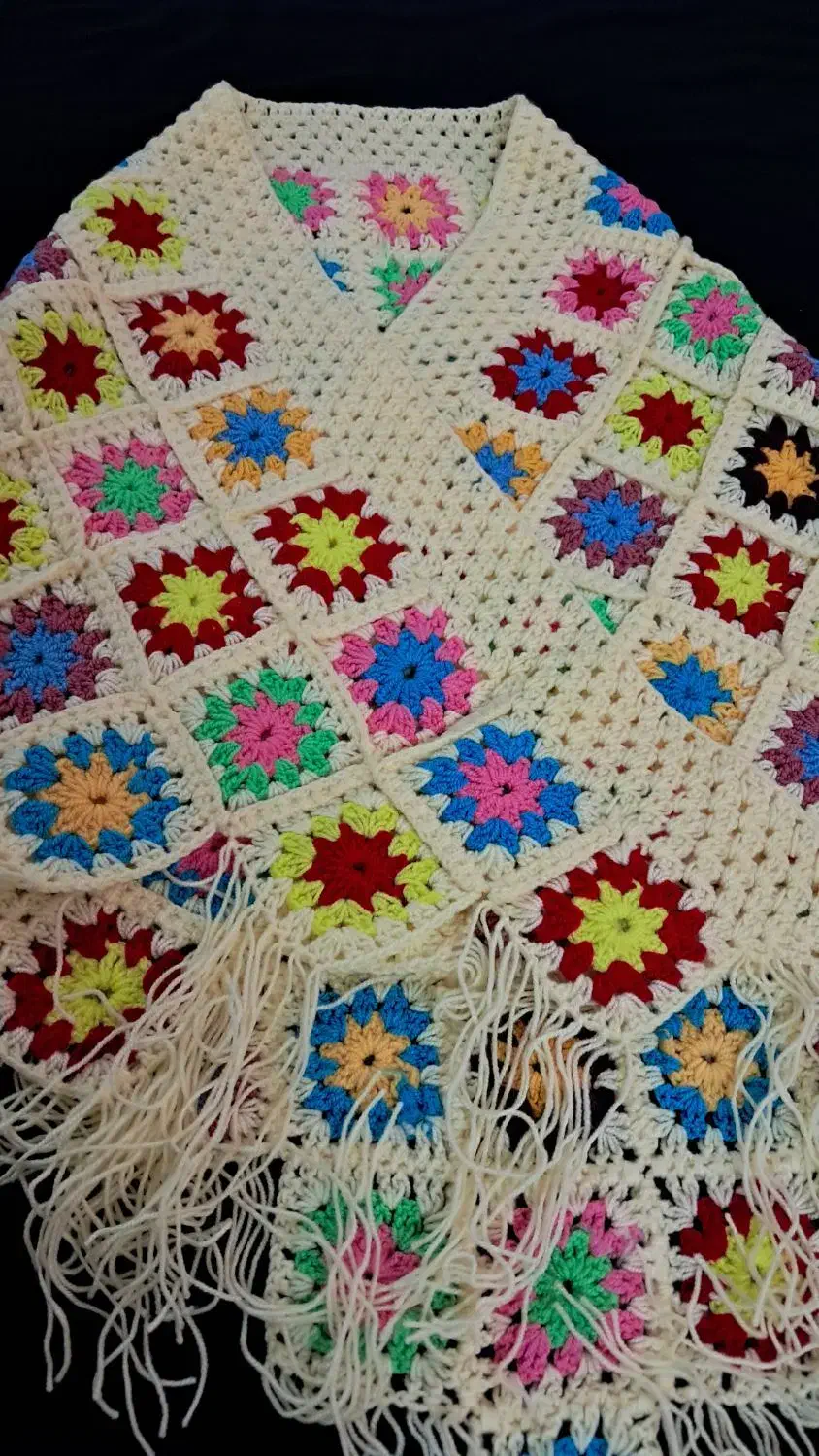 شنل ۱۰۰ تیکه دست بافت شیک|لباس|قم, سالاریه|دیوار