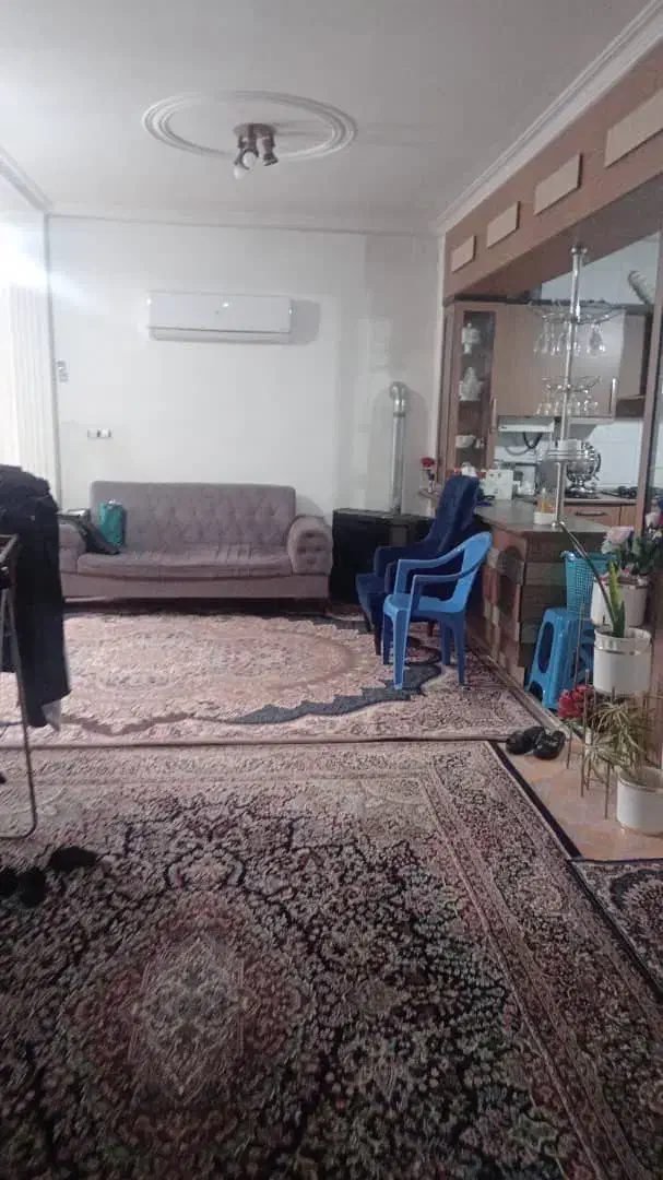 رهن کامل صد متری طبقه اول گورابزرمیخ|اجارهٔ آپارتمان|گوراب زرمیخ, |دیوار