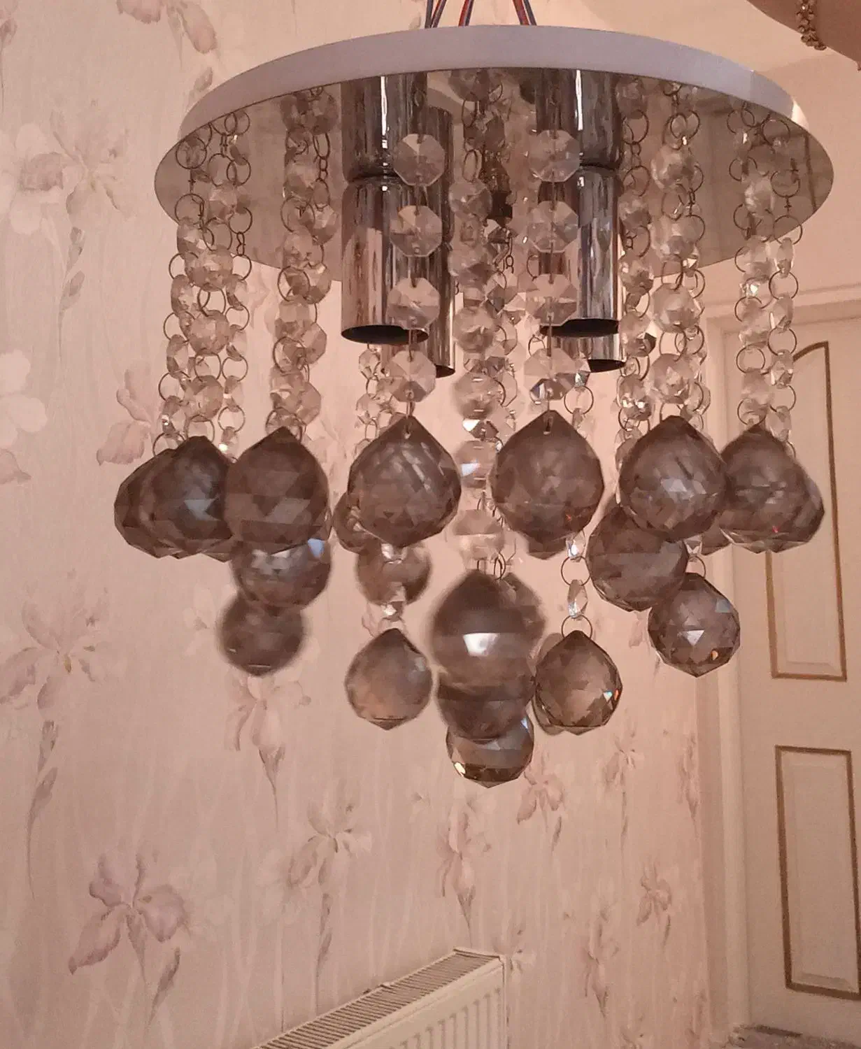 لوستر کاملا نوسالم|لوستر و چراغ آویز|تبریز, |دیوار