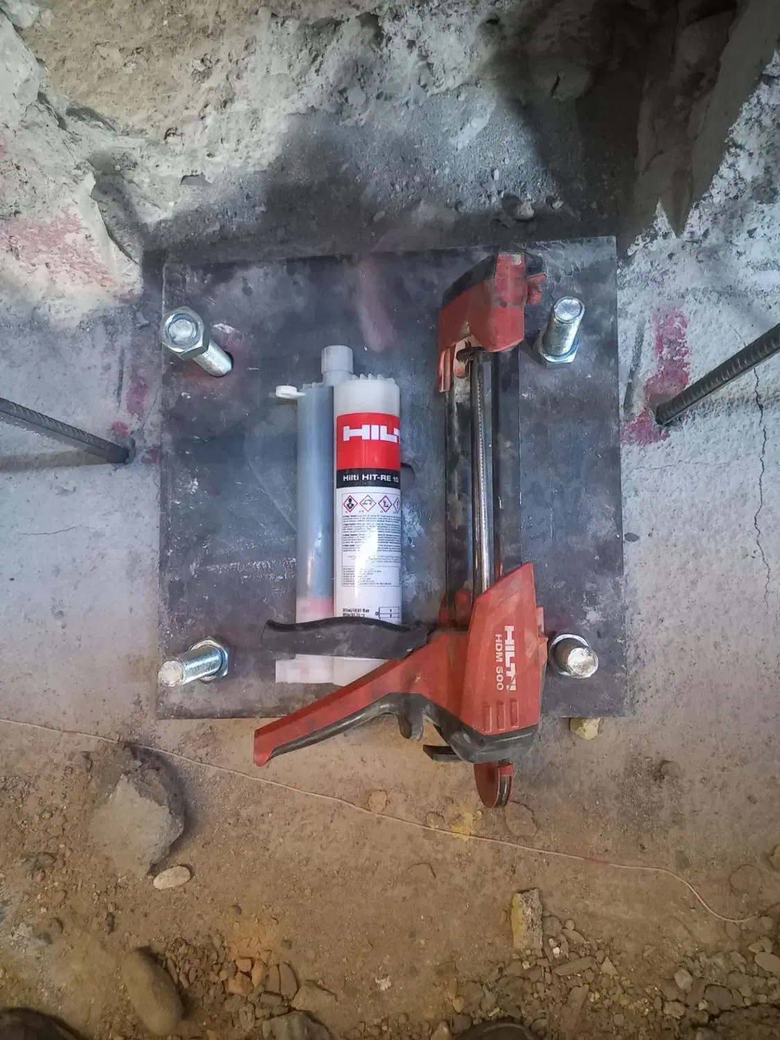 کاشت بولت و میلگرد، کرگیری و برش بتن،FRP|خدمات پیشه و مهارت|مشهد, امیریه|دیوار