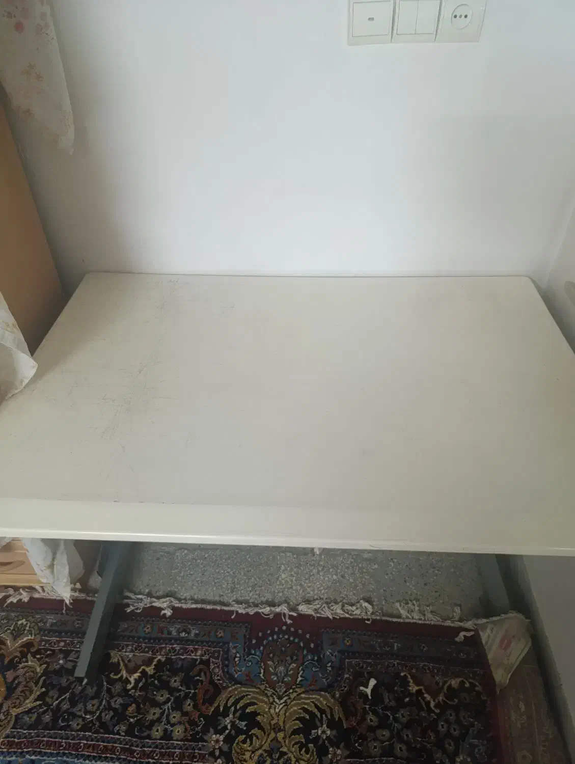 میز کامپیوتر  سالم و محکم|میز تحریر و کامپیوتر|گنبد کاووس, |دیوار