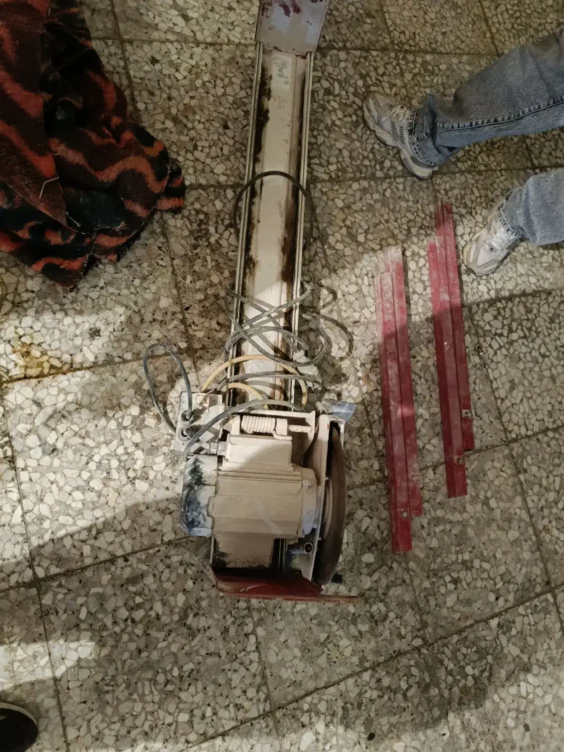 دستگاه آب بر دستگاه کاشی بر دستگاه سنگبری|ابزارآلات|فردیس, قریشی|دیوار