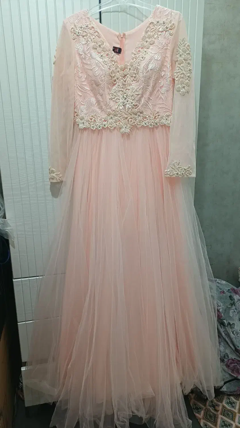 لباس مجلسی|لباس|کازرون, |دیوار