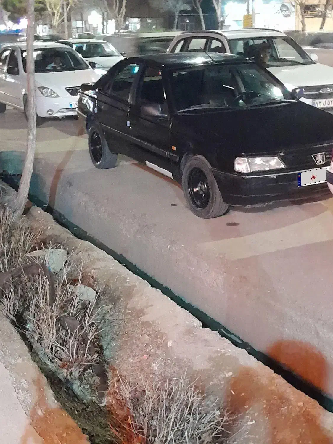 پژو 405|خودرو سواری و وانت|تربت‌حیدریه, آسایش|دیوار