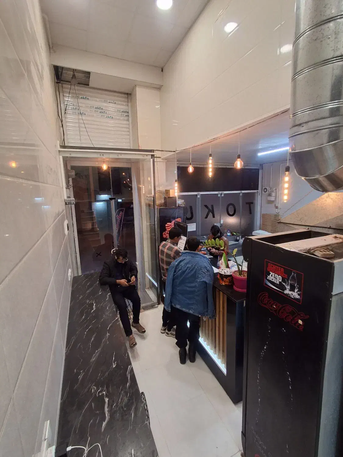 واگذاری کافه فست فود|اجارهٔ مغازه و غرفه|کرمان, |دیوار