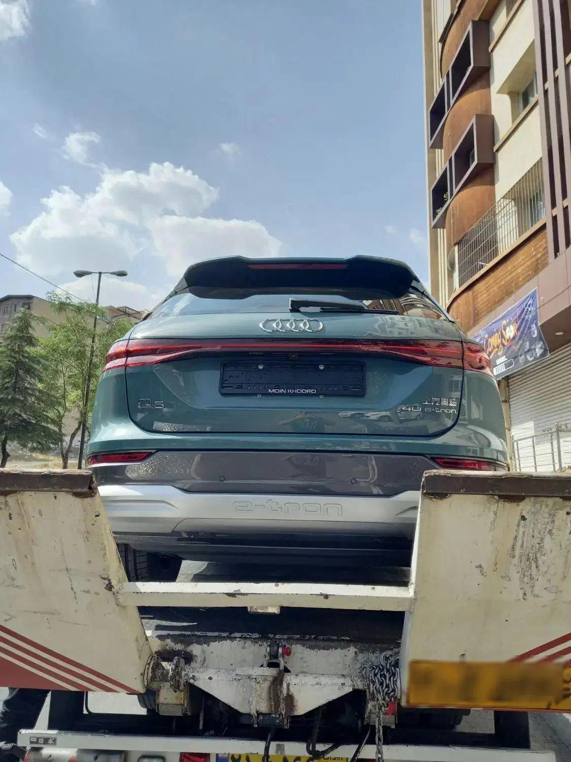 آئودی برقی خشک /سبز اقیانوسی تیپ ا مدل ۲۰۲۴|خودرو سواری و وانت|تهران, فلسطین (میدان انقلاب)|دیوار