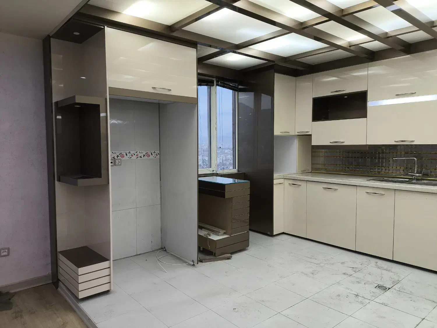 وسایل خانه|کتابخانه، شلف، قفسههای دیواری|سنندج, |دیوار