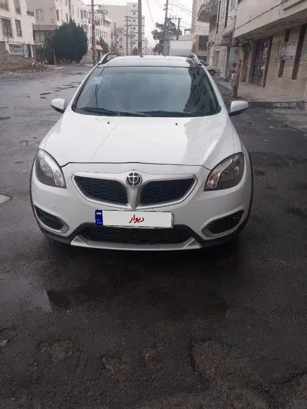 برلیانس ۳۲۰ کراس ۱۵۰۰ سی سی|خودرو سواری و وانت|فردیس, شهرک راه آهن|دیوار