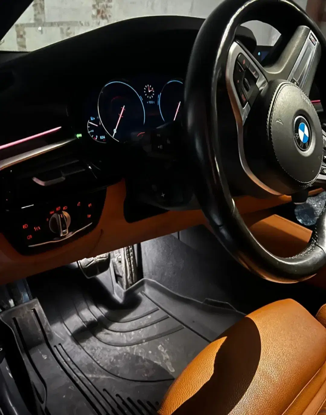 رنت اجاره خودرو ۵۳۰ / اجارهbmw|خودرو اجارهای|رشت, شهرک آیت الله منتظری|دیوار