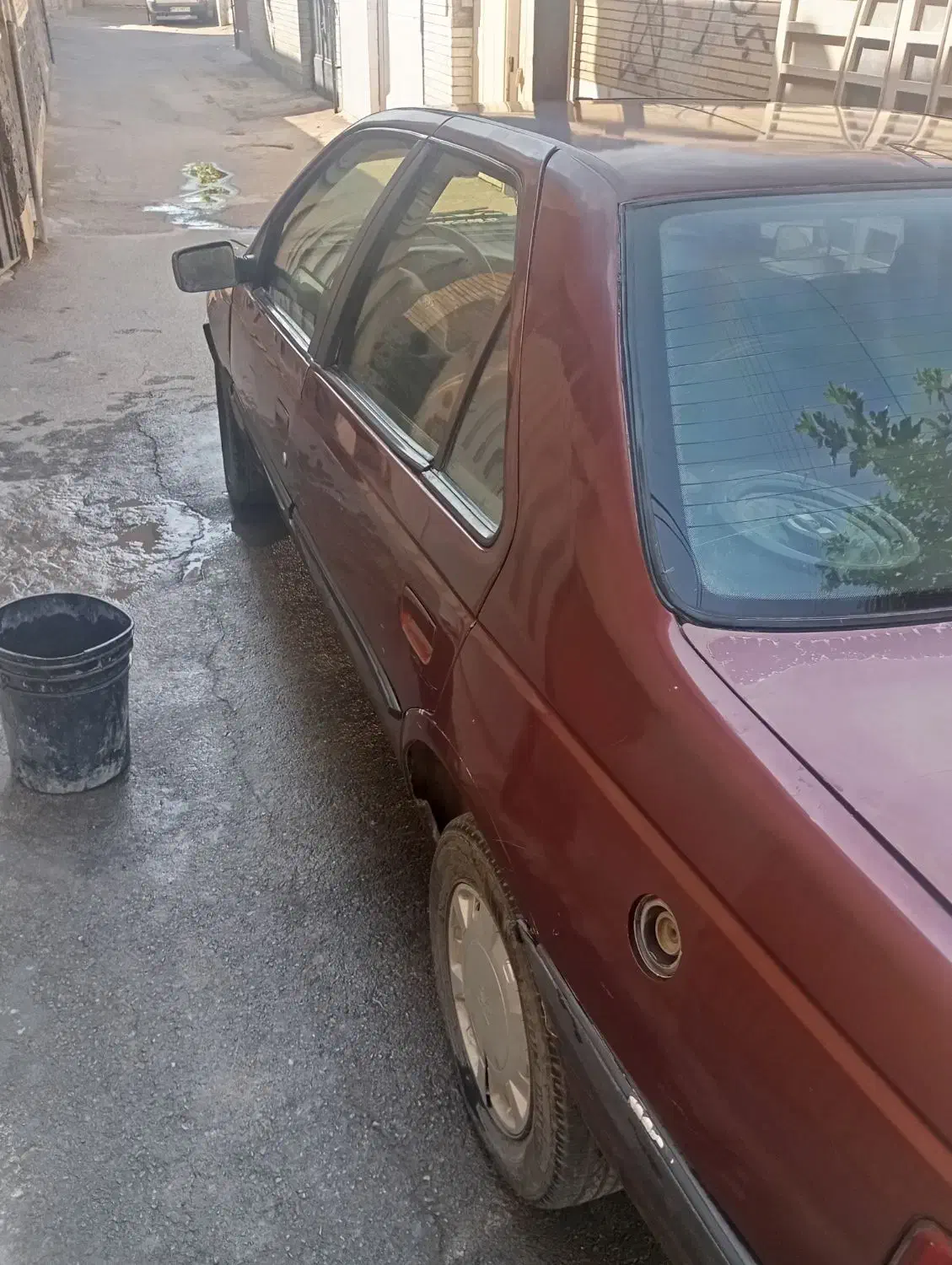 پژو ۴۰۵مدل ۸۱ عنابی ۲۰۰۰|خودرو سواری و وانت|اصفهان, شمس آباد|دیوار