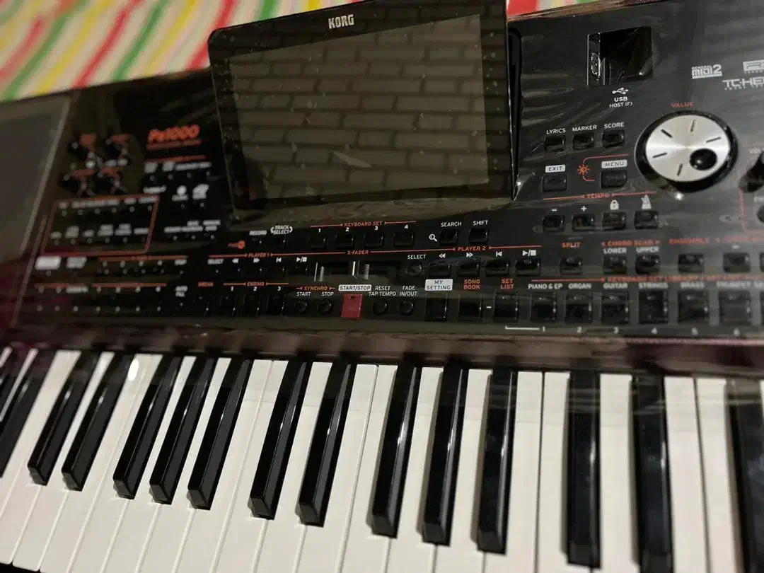 ارگ pa1000|پیانو، کیبورد، آکاردئون|اهواز, شهرک توسعه نیشکر|دیوار