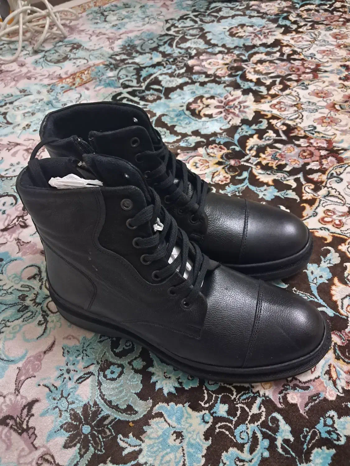 نیم بوت چرم ترک|کیف، کفش، کمربند|ری, سرتخت|دیوار