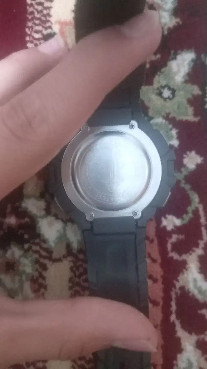 ساعت دیجیتالی نو بدون خط خش پر کاربرد|ساعت|زنجان, |دیوار