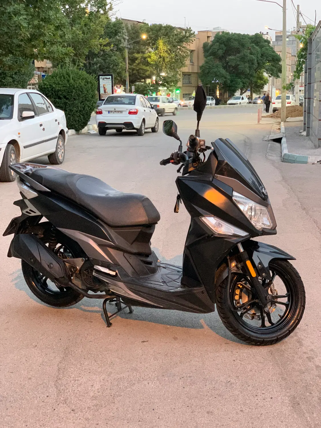 گلکسی Sym j200|موتورسیکلت|نیشابور, میدان حافظ|دیوار
