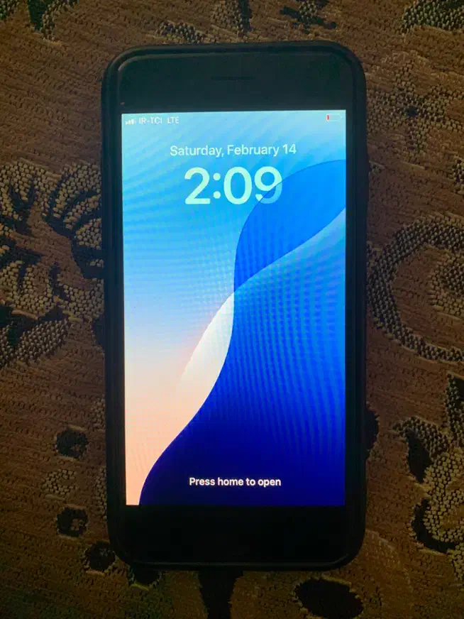 ایفونse2020 128|موبایل|تهران, وردآورد|دیوار