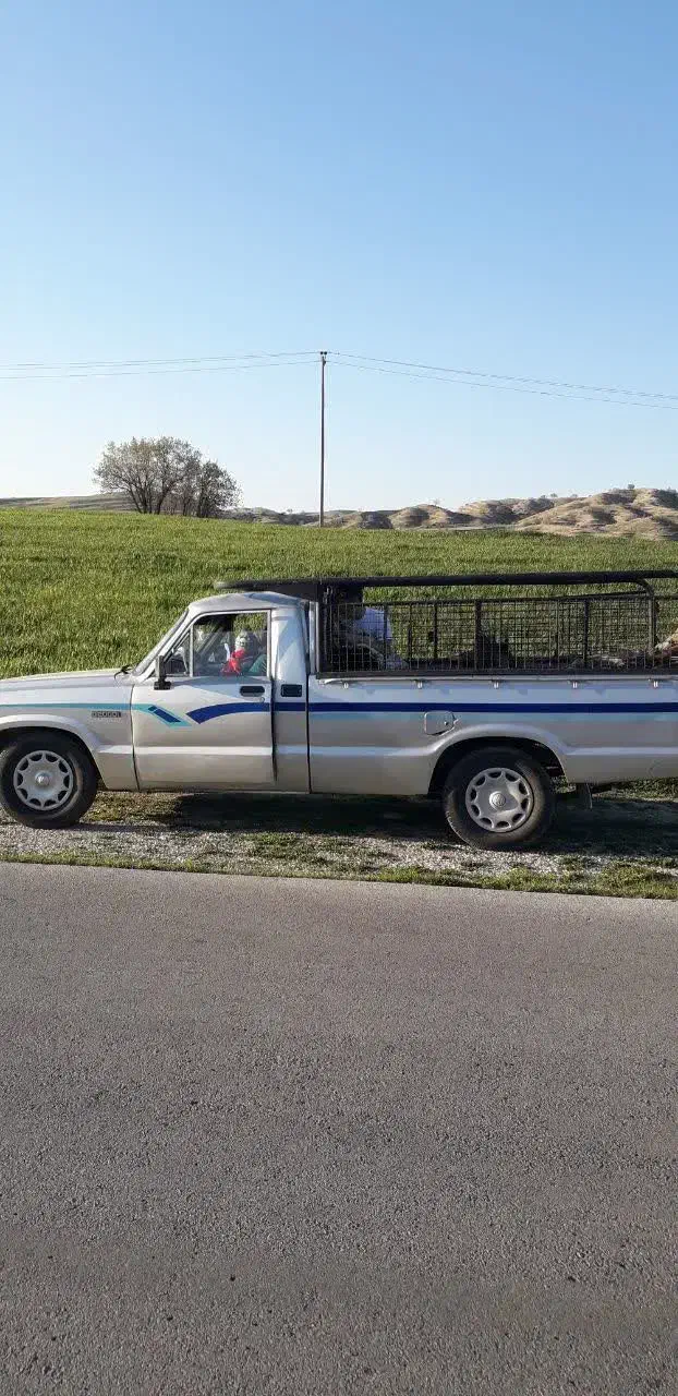 وانت مزدا 1600|خودرو سواری و وانت|فردیس, منظریه|دیوار