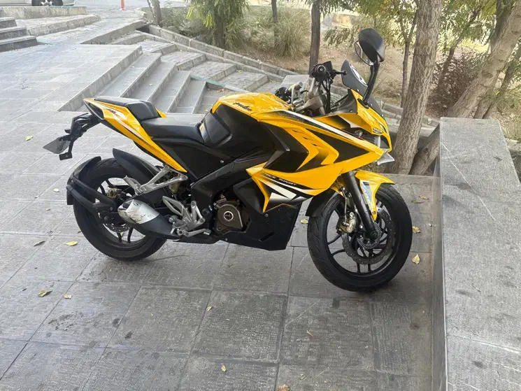 Rs200|موتورسیکلت|تهران, منیریه|دیوار