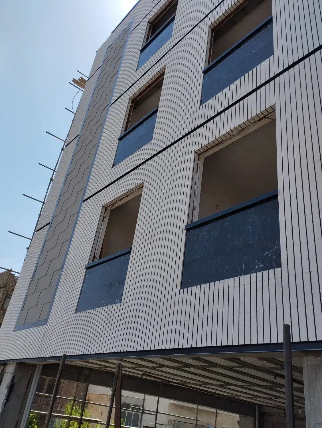 نماکاری سنگ‌کاری  کاشی  سرامیک  آجر دوغابی ملاتی|خدمات پیشه و مهارت|قم, شاه ابراهیم|دیوار