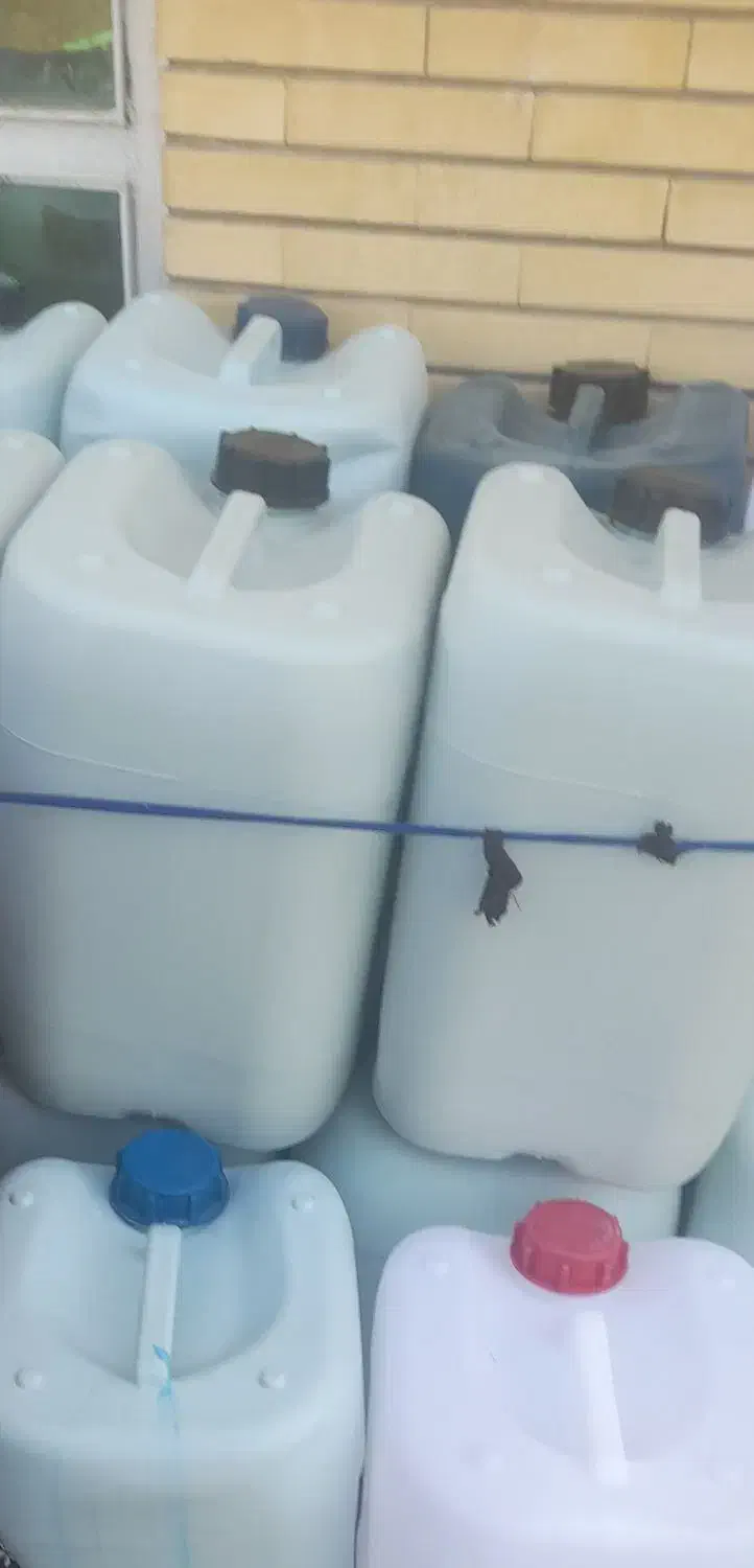 دبه ۲۰لیتری بفروش میرسد|ظروف نگهدارنده، پلاستیکی، یکبارمصرف|یاسوج, |دیوار