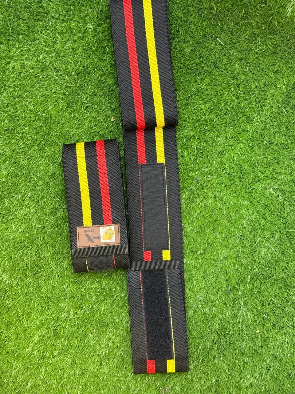 زانوبند ورزشی چسبی|تجهیزات ورزشی|قم, سالاریه|دیوار