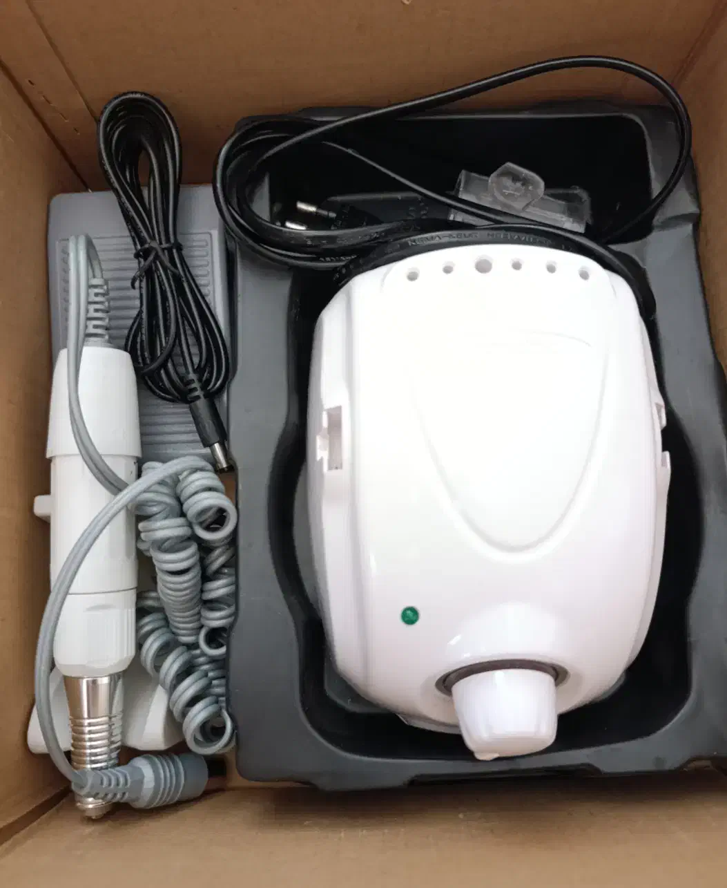 سوهان برقی|آرایشگاه و سالن‌های زیبایی|تاکستان, |دیوار