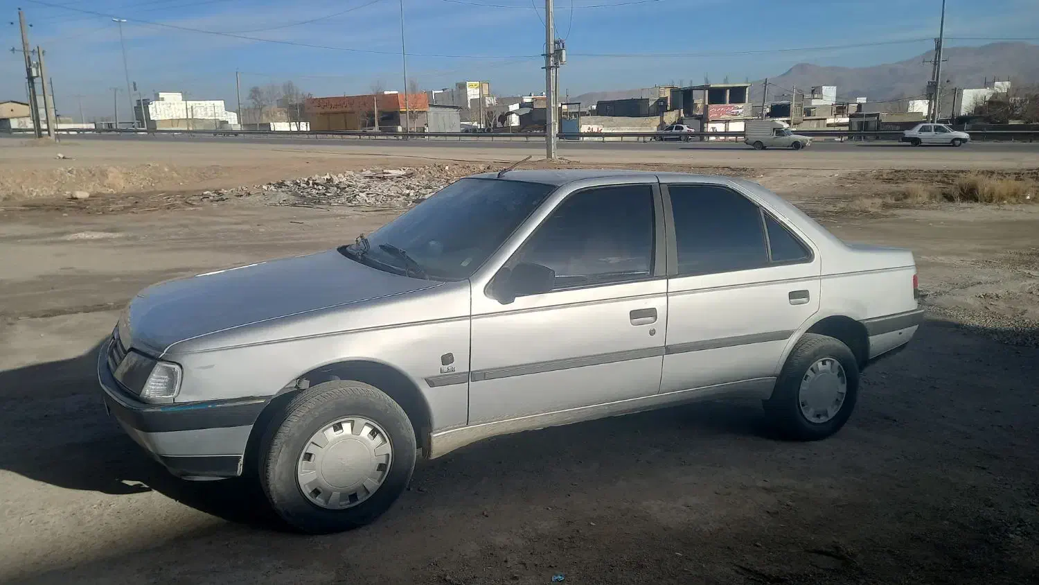 پژو۴۰۵|خودرو سواری و وانت|دورود, |دیوار