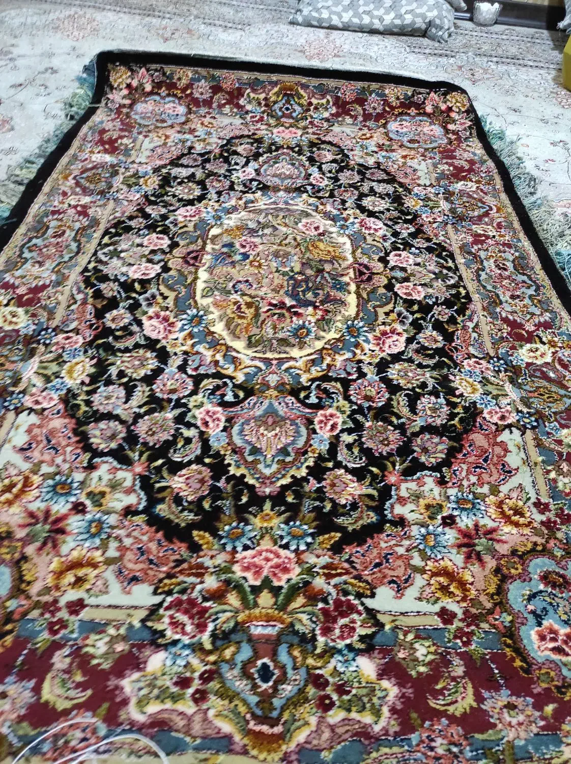 فرش دستباف طرح سالاری|فرش|پرند, فاز ۴|دیوار