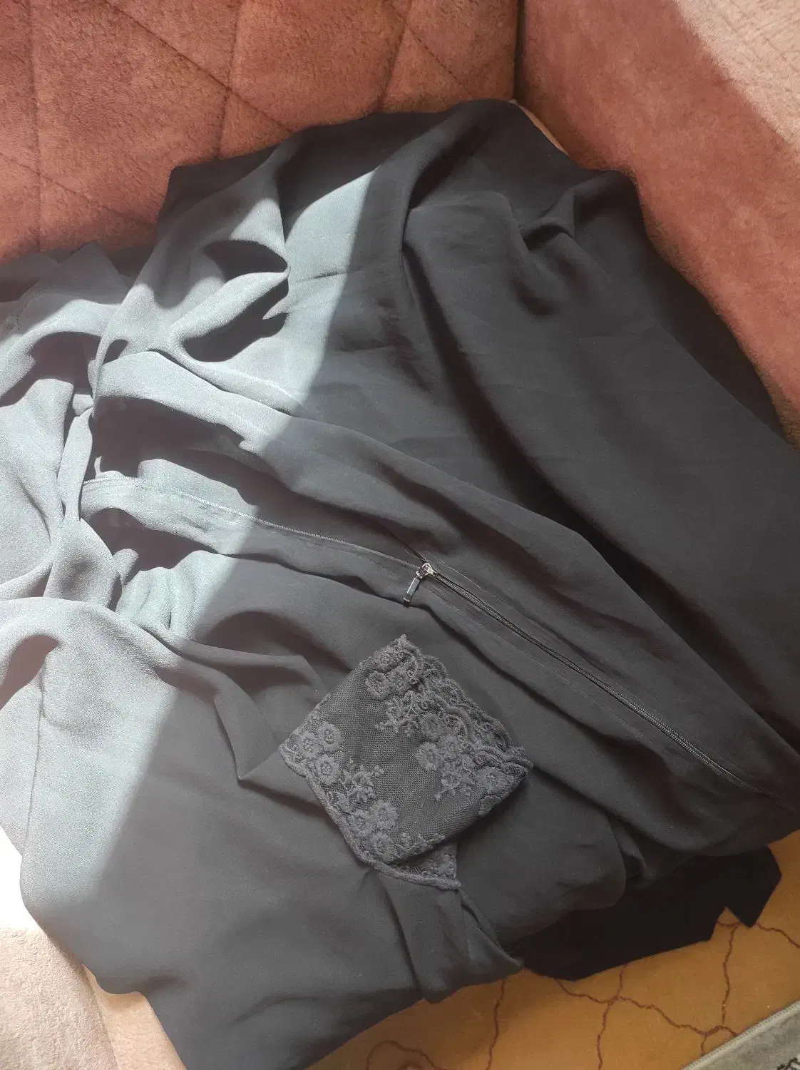 دو عدد چادر دانشجویی مشکی|لباس|زابل, |دیوار