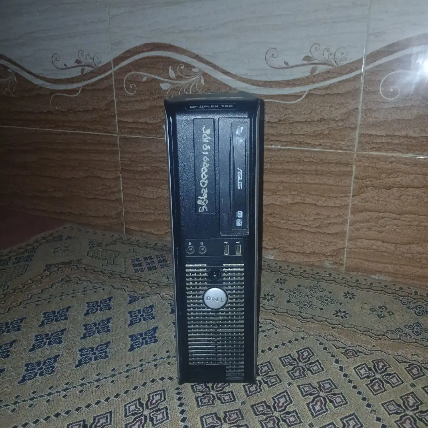 کیس|رایانه رومیزی|قلعه قاضی, |دیوار