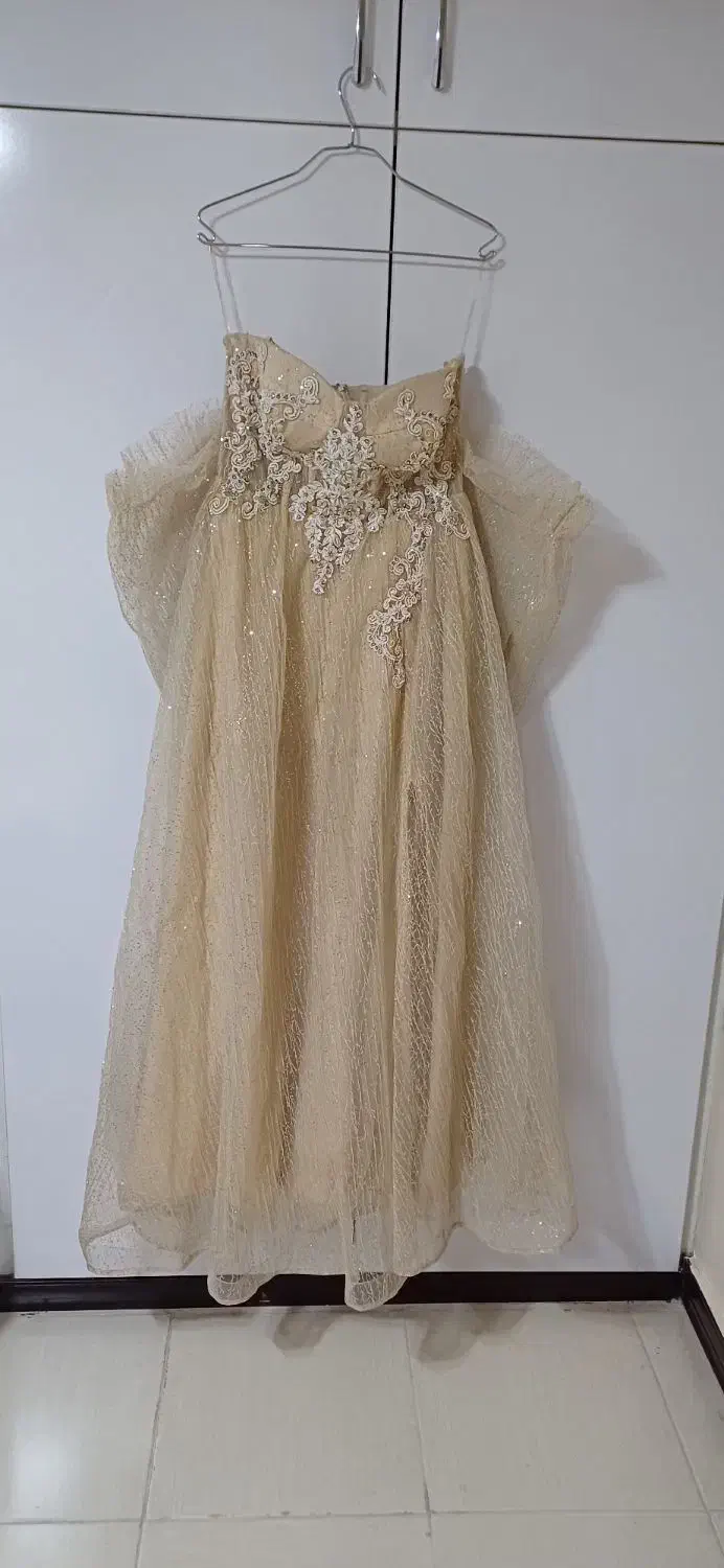 لباس مجلسی زنانه|لباس|شاهین‌شهر, فردوسی|دیوار