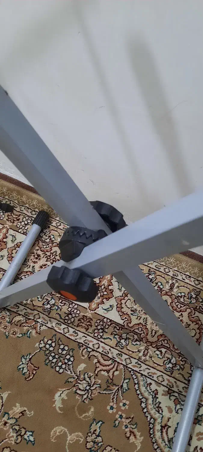 پایه نت و پایه ضربدری|گیتار، بیس، امپلیفایر|قروه, |دیوار