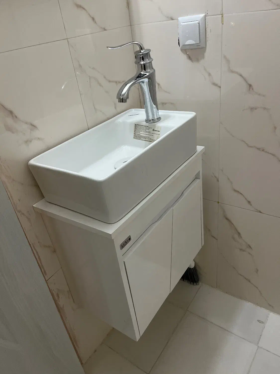 رو شویی|لوازم سرویس بهداشتی|مهاجران, |دیوار