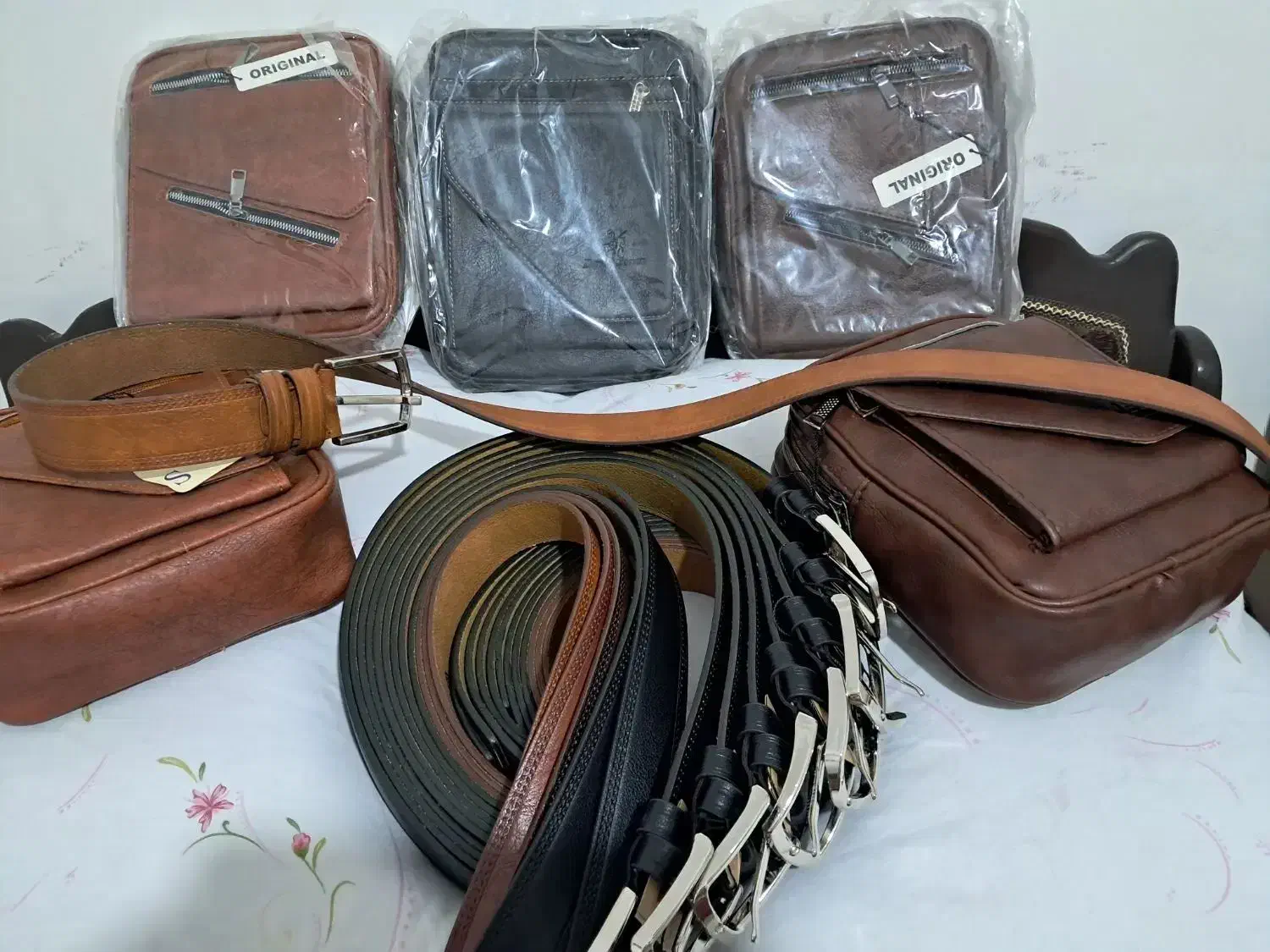 کیف چرمی وکمربند چرمی یکجا فروشی نو|کیف، کفش، کمربند|لاهیجان, مهرگان|دیوار