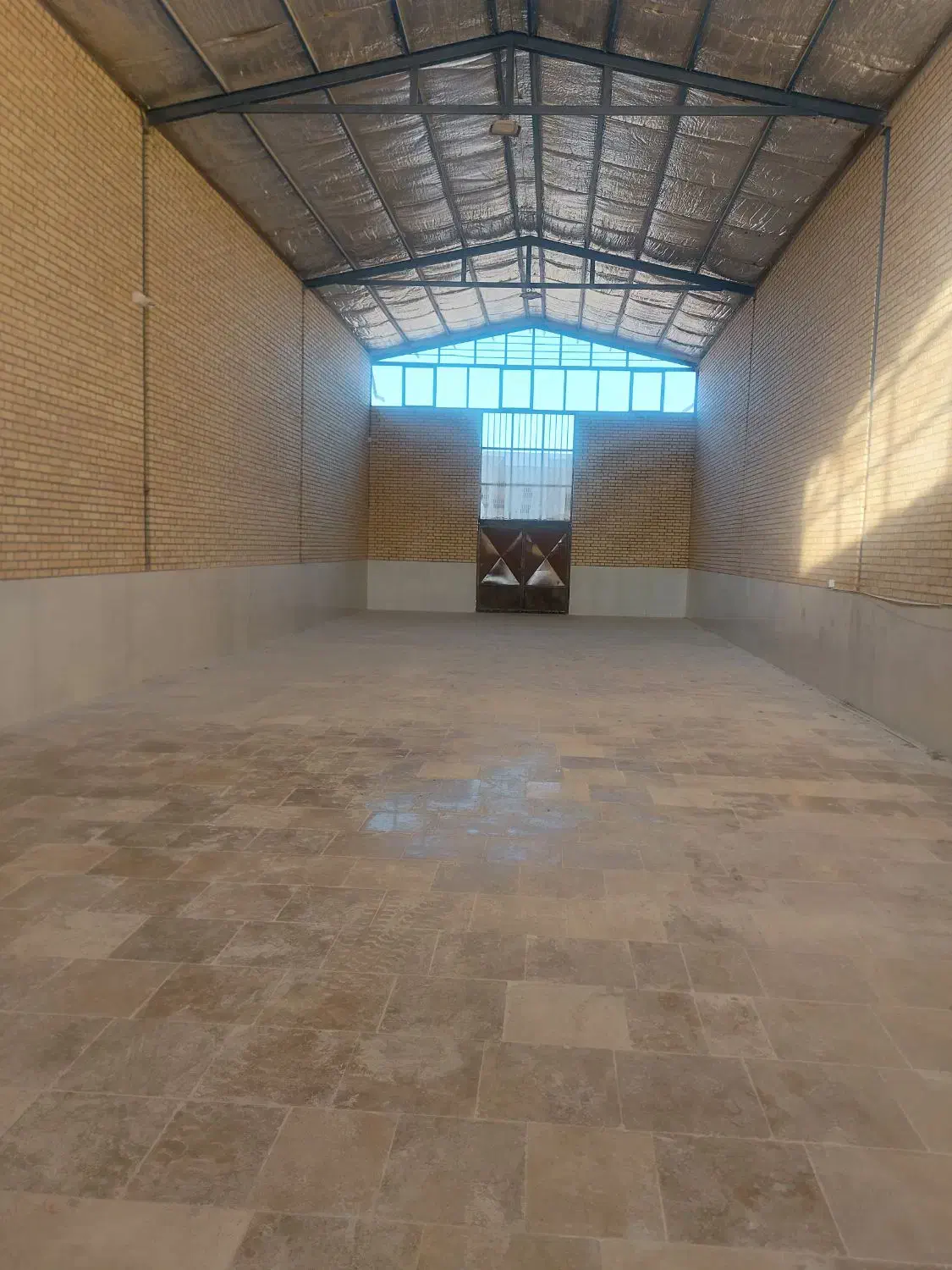 سوله/کارگاه/انبار/چهار دیواری در دولت اباد|اجارهٔ دفتر صنعتی، کشاورزی، تجاری|برخوار, |دیوار