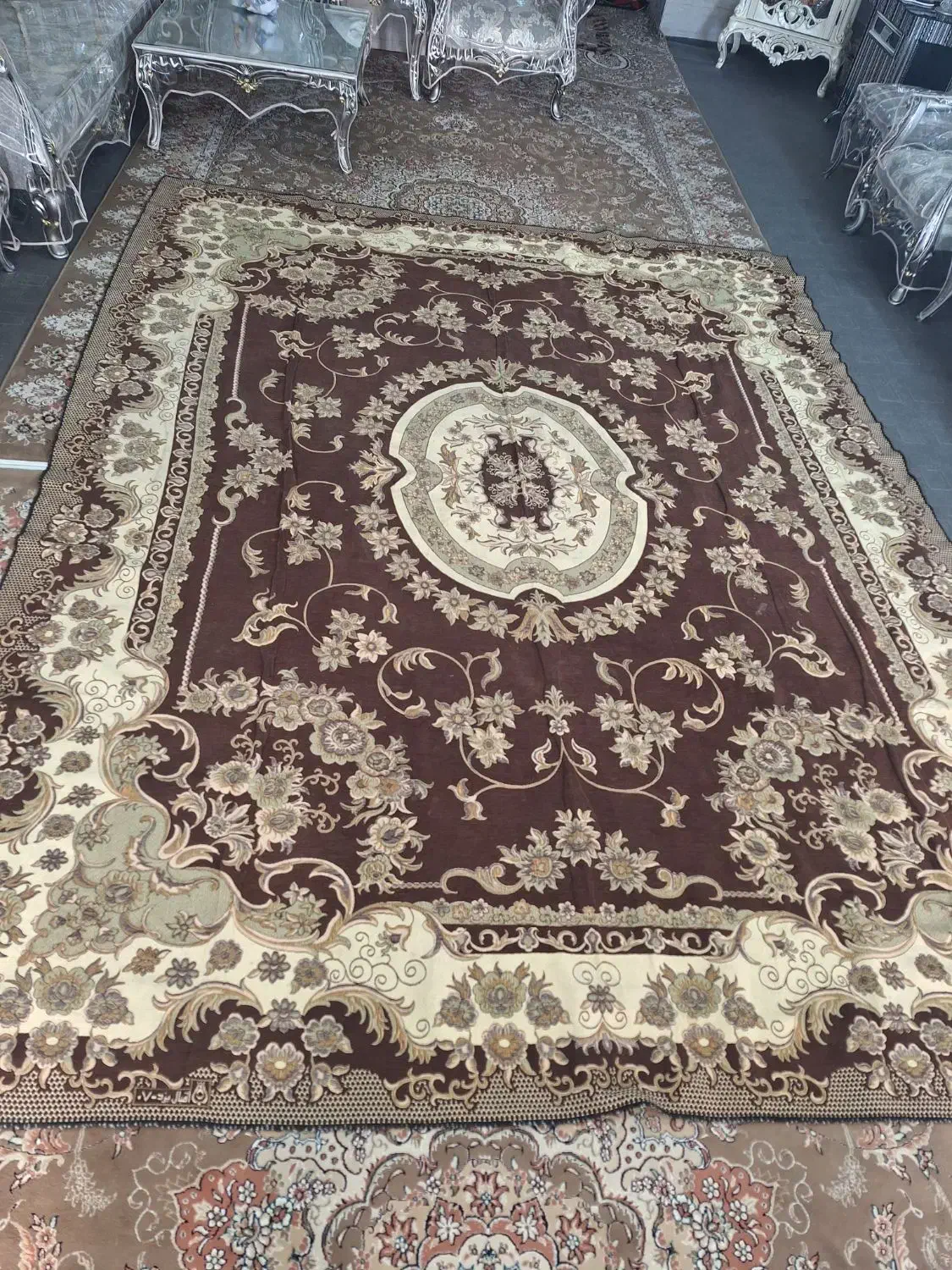 روفرشی ۱۲متری وگلدان چوبی درحدنو|روفرشی|سبزوار, قصبه شرقی|دیوار