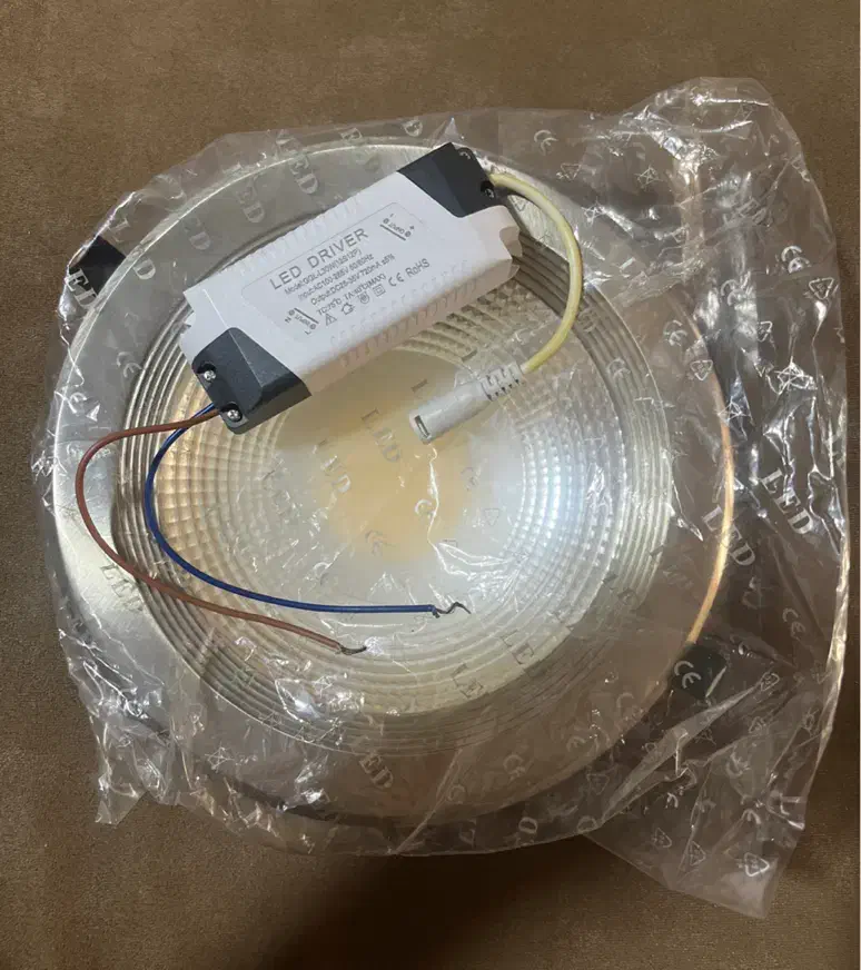 لامپ هالوژن سقفی ۳۰ وات|لامپ و چراغ|تهران, مجیدیه|دیوار