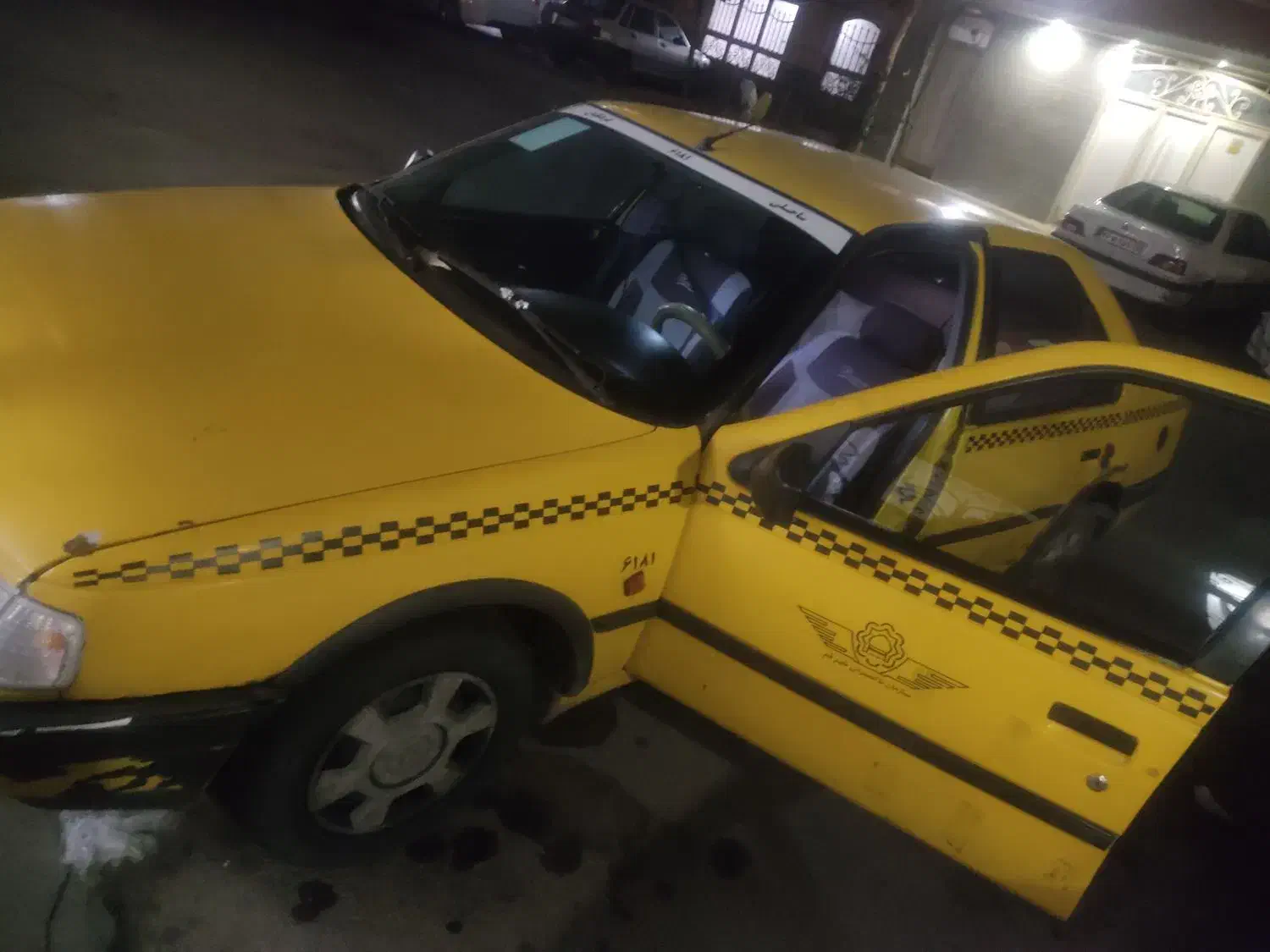 تاکسی پژو مدل 90|خودرو سواری و وانت|قم, ناصردیوان|دیوار