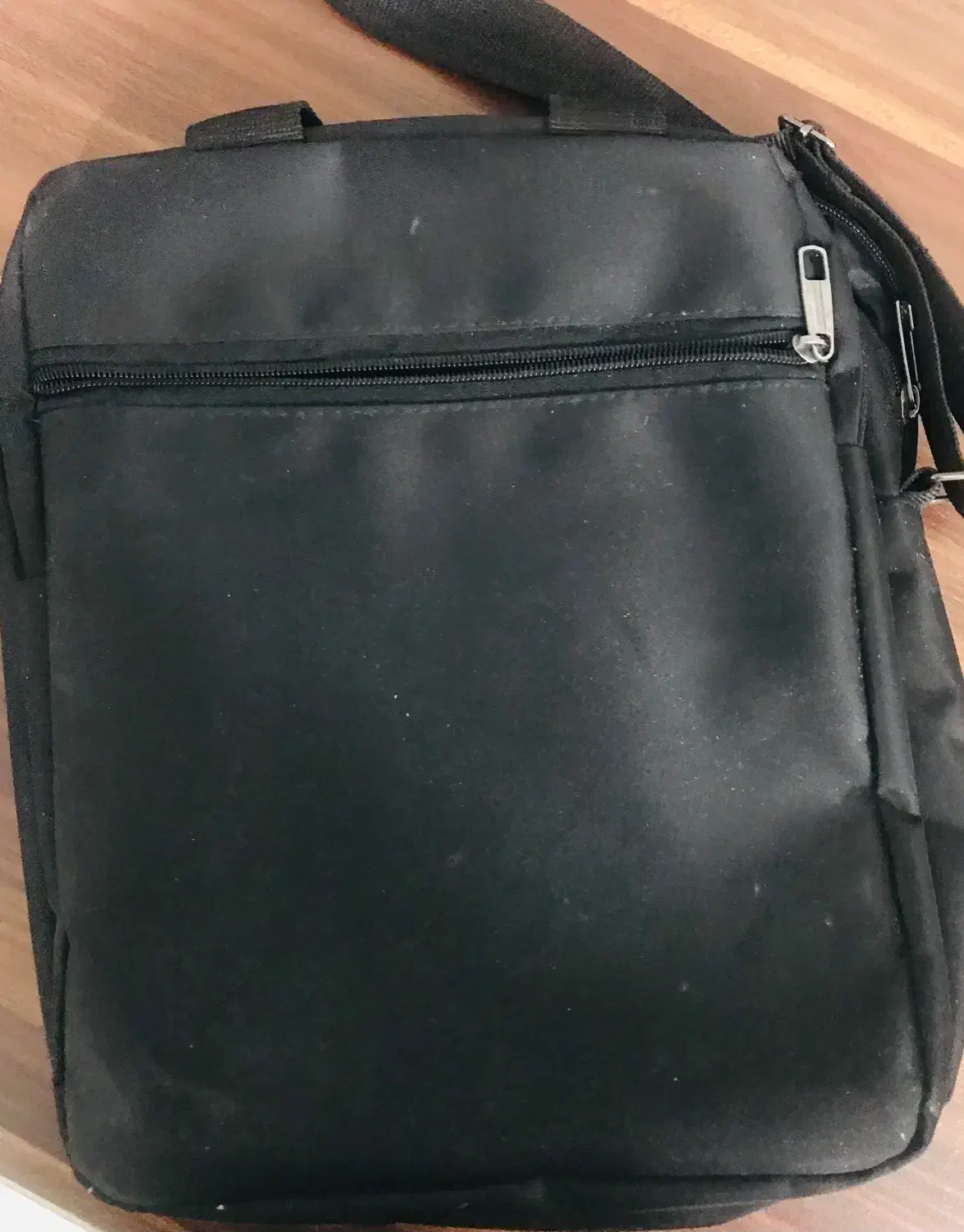 کیف|کیف، کفش، کمربند|بیرجند, |دیوار