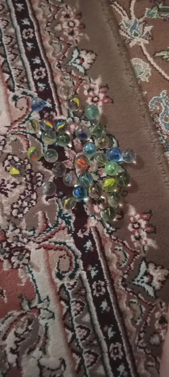 تیله|کلکسیون اشیاء عتیقه|قم, نیروگاه|دیوار