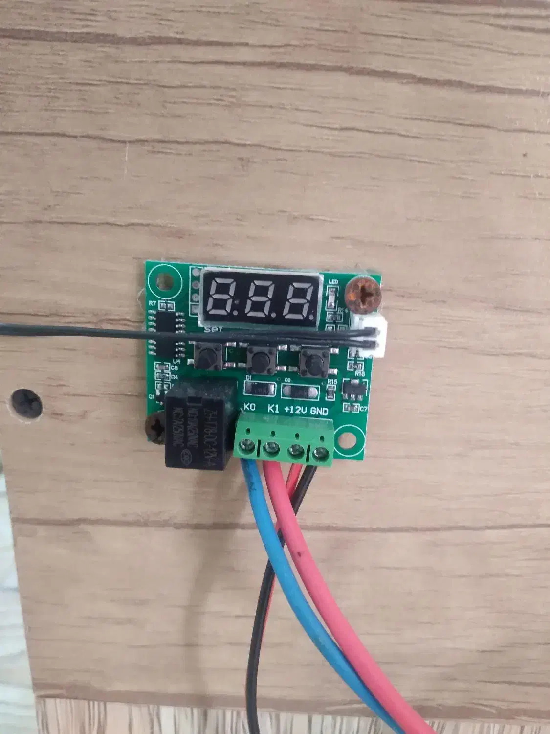 تنظیم دماوآداپتور دستگاه جوجه کشی|فروشگاه و مغازه|دورود, |دیوار