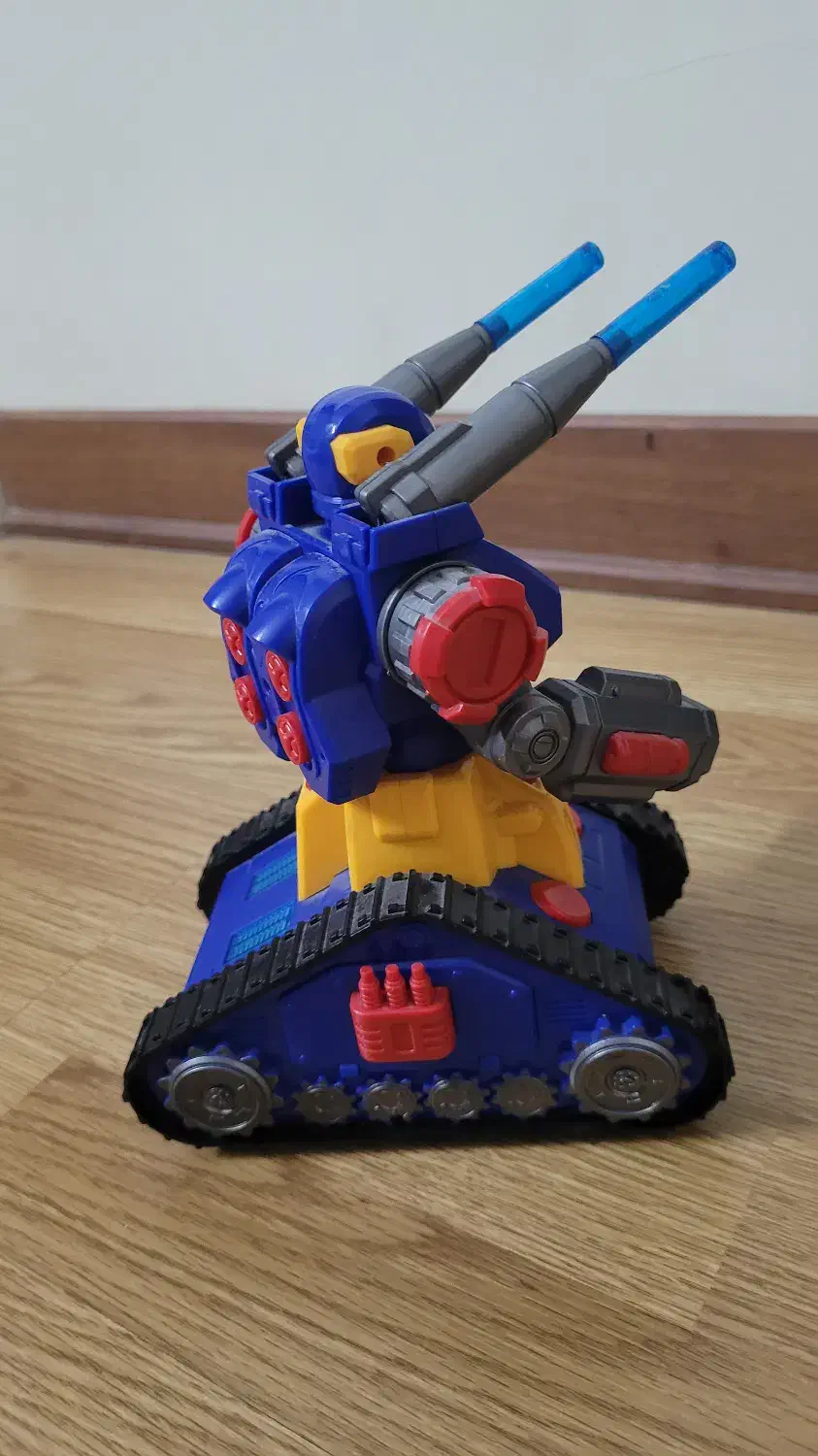 ربات|اسباب‌بازی بچه|تهران, عباس‌آباد|دیوار