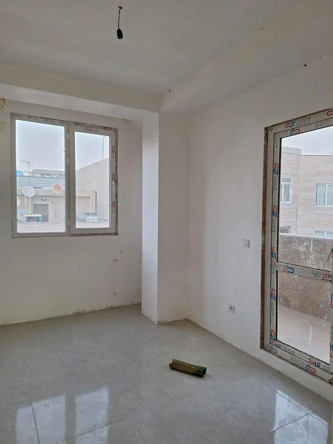 فروش آپارتمان ۱۰۰ متری دو خواب شیک شهرک بعثت|فروش آپارتمان|مشکیندشت, |دیوار