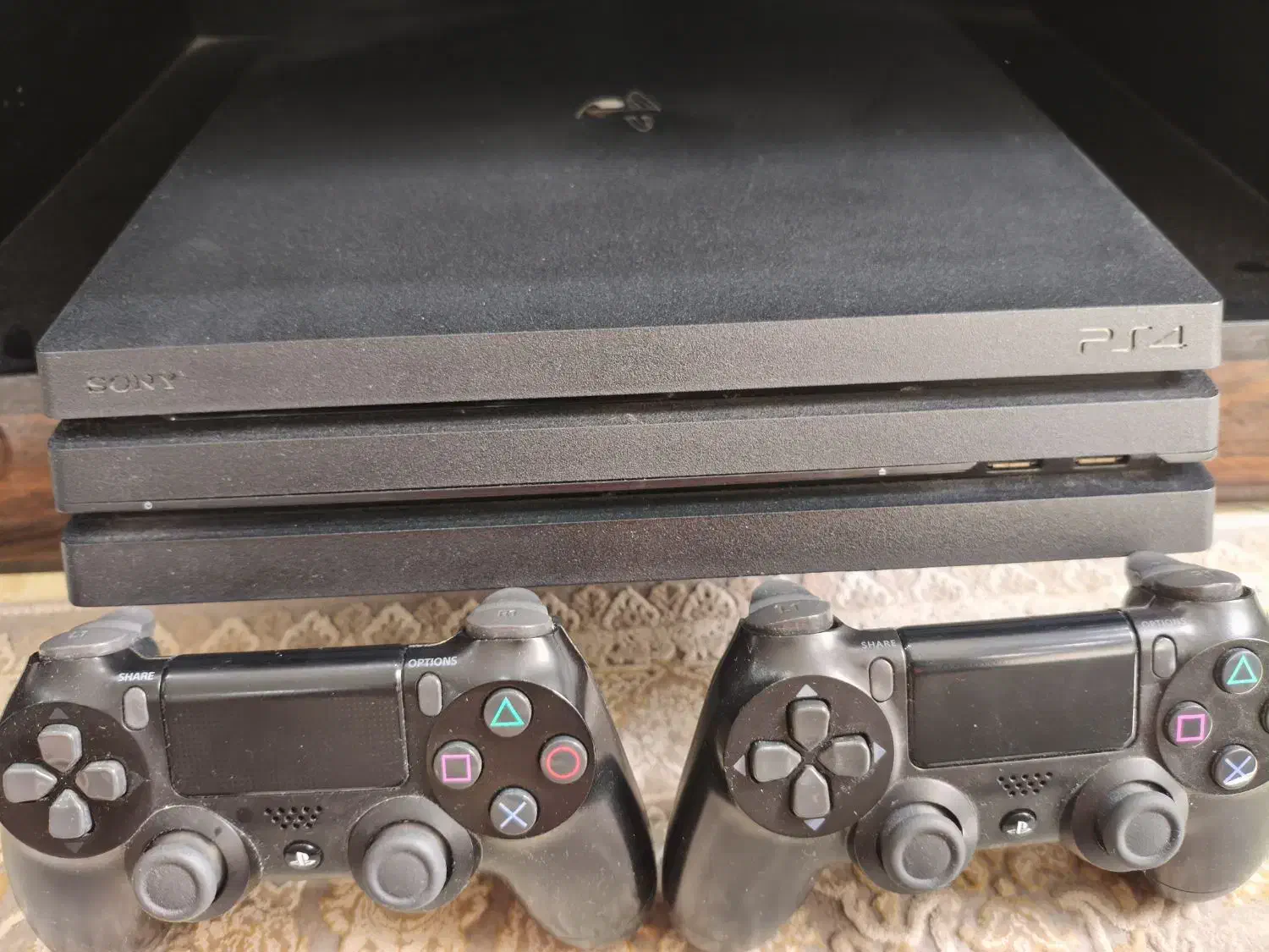 پلی استیشن ps4 pro|کنسول، بازی ویدئویی و آنلاین|تهران, نازی‌آباد|دیوار
