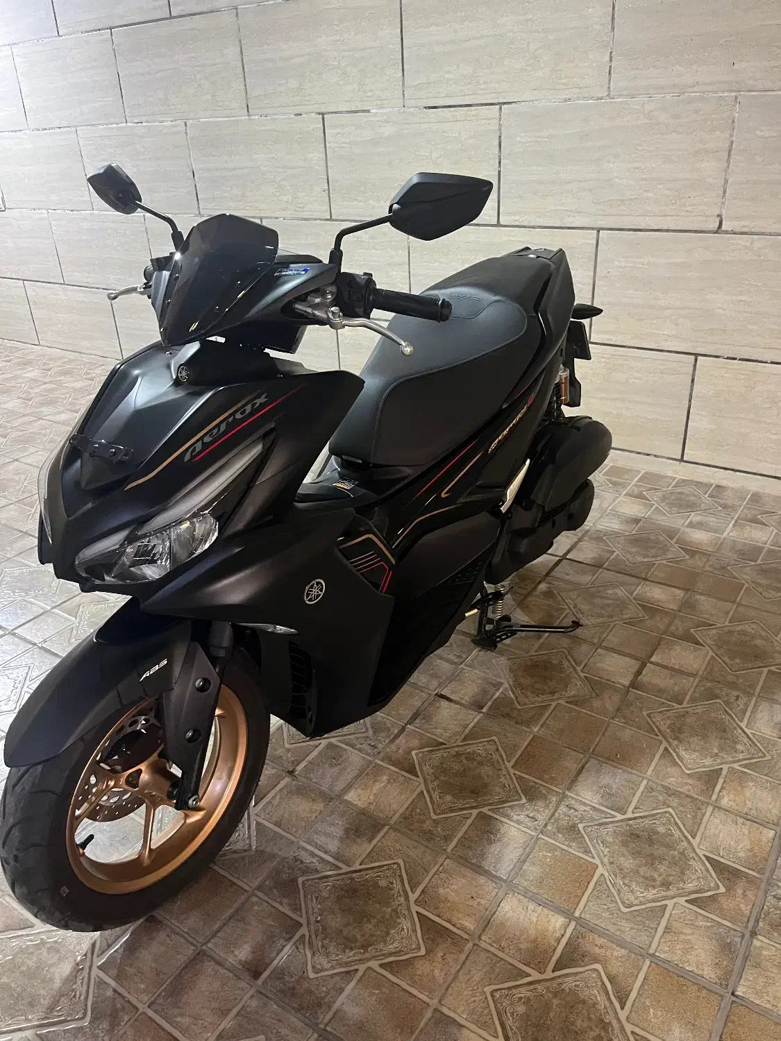 ایروکس اصلی|موتورسیکلت|بوشهر, |دیوار