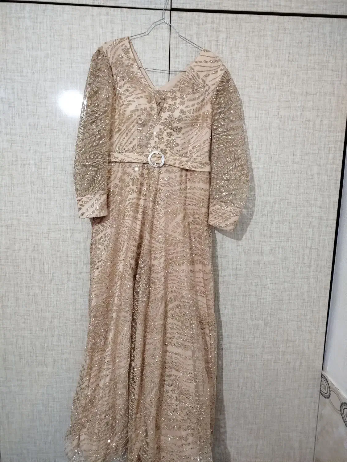 پیراهن مجلسی در حد نو|لباس|بهار, |دیوار