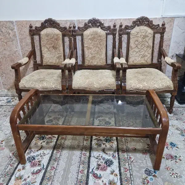 مبل کارکرده چوب قیمت مناسب|مبلمان خانگی و میز عسلی|مشهد, رده|دیوار