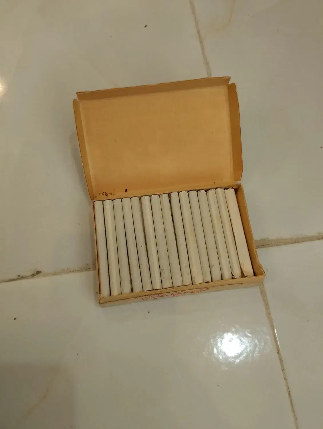 یه بسته قدیمی هما|کلکسیون اشیاء عتیقه|گرگان, |دیوار