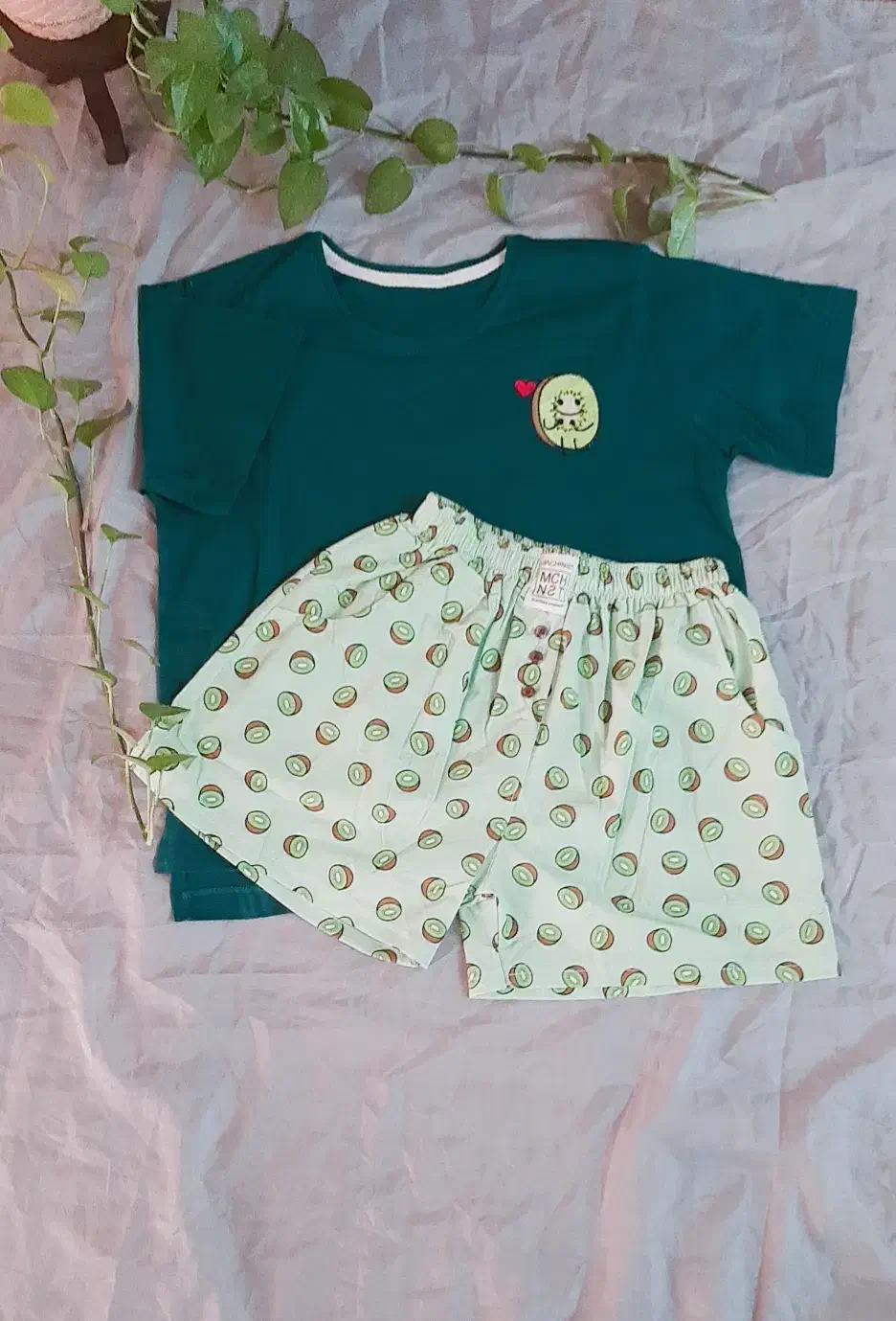 انواع لباس|لباس|کازرون, |دیوار